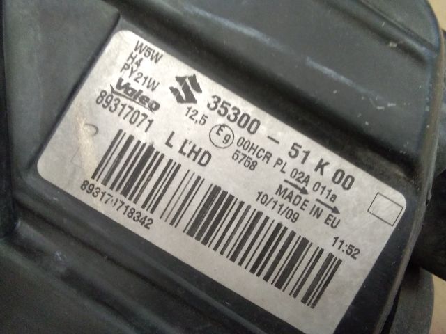 bontott SUZUKI SPLASH Bal Fényszóró