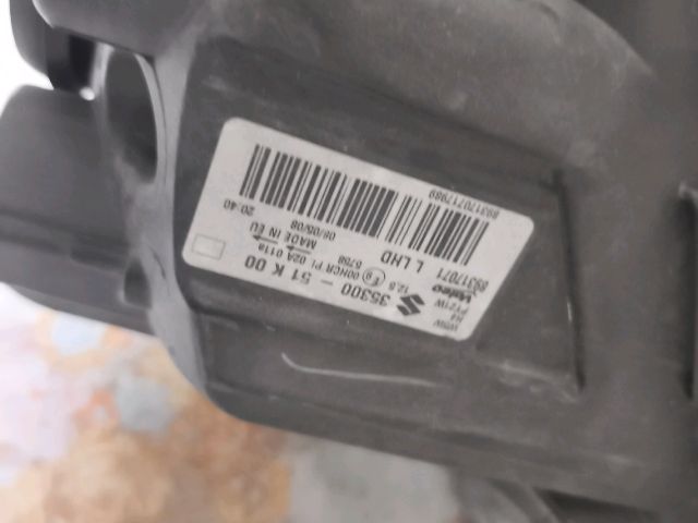 bontott SUZUKI SPLASH Bal Fényszóró