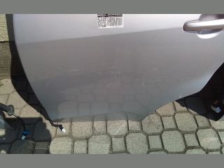 bontott SUZUKI SPLASH Bal hátsó Ajtó (Részeivel)