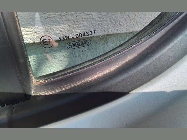 bontott SUZUKI SPLASH Bal hátsó Ajtó (Részeivel)