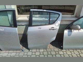 bontott SUZUKI SPLASH Bal hátsó Ajtó (Részeivel)