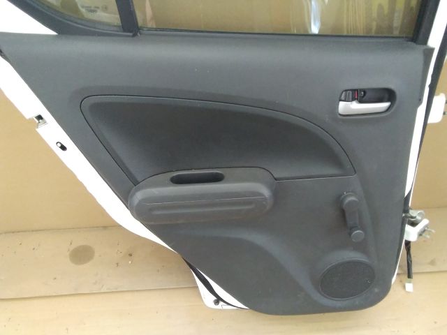 bontott SUZUKI SPLASH Bal hátsó Ajtó (Üres lemez)