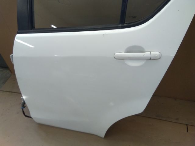 bontott SUZUKI SPLASH Bal hátsó Ajtó (Üres lemez)