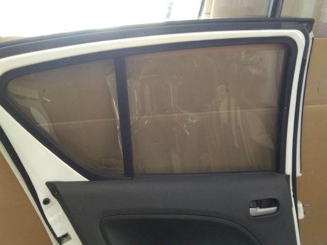 bontott SUZUKI SPLASH Bal hátsó Ajtó (Üres lemez)