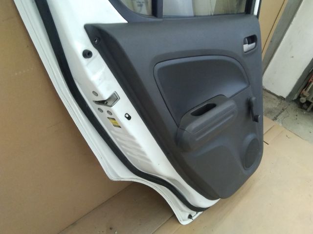 bontott SUZUKI SPLASH Bal hátsó Ajtó (Üres lemez)