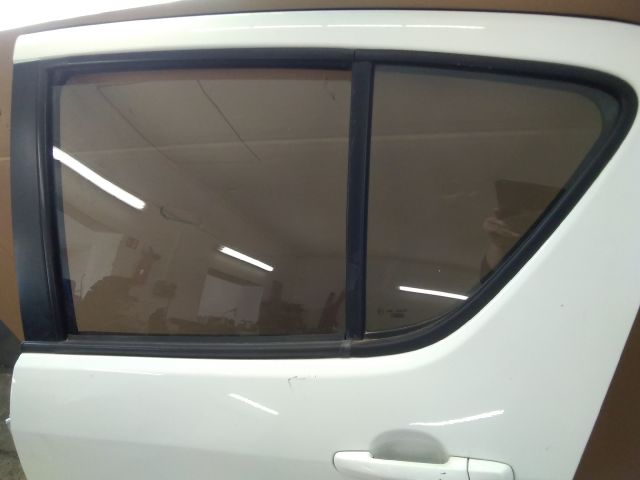 bontott SUZUKI SPLASH Bal hátsó Ajtóhatároló