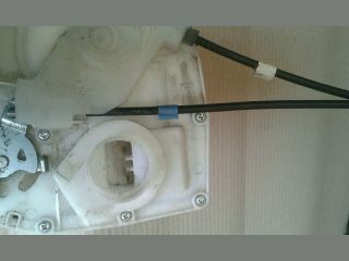 bontott SUZUKI SPLASH Bal hátsó Ajtózár Motor