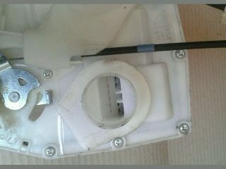 bontott SUZUKI SPLASH Bal hátsó Ajtózár Motor