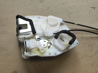 bontott SUZUKI SPLASH Bal hátsó Ajtózár