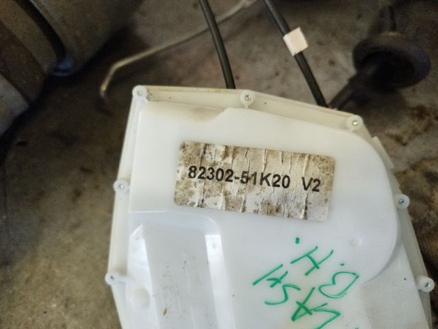 bontott SUZUKI SPLASH Bal hátsó Ajtózár