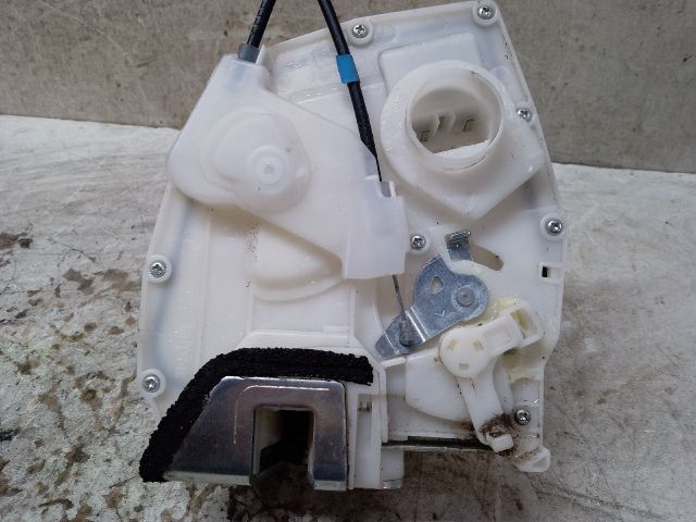 bontott SUZUKI SPLASH Bal hátsó Ajtózár