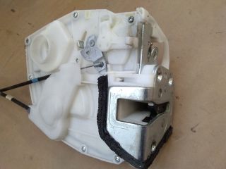 bontott SUZUKI SPLASH Bal hátsó Ajtózár