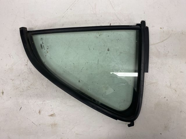 bontott SUZUKI SPLASH Bal hátsó Fixüveg (Ajtóban)