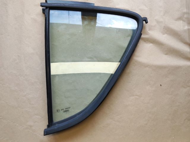 bontott SUZUKI SPLASH Bal hátsó Fixüveg (Ajtóban)