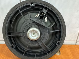 bontott SUZUKI SPLASH Bal hátsó Hangszóró