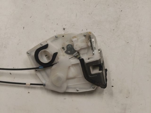 bontott SUZUKI SPLASH Bal hátsó Központizár Motor