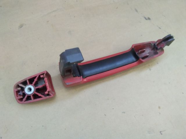 bontott SUZUKI SPLASH Bal hátsó Külső Kilincs