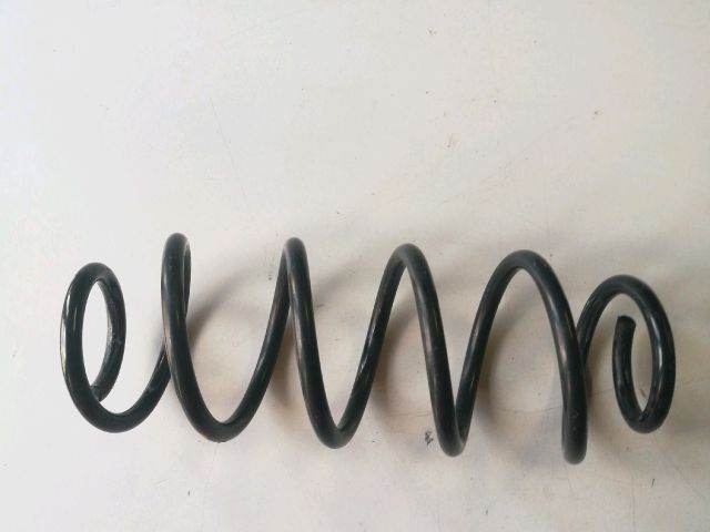 bontott SUZUKI SPLASH Bal hátsó Rugó