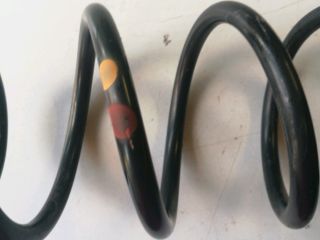 bontott SUZUKI SPLASH Bal hátsó Rugó