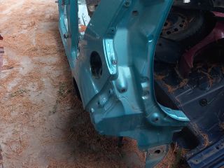 bontott SUZUKI SPLASH Bal hátsó Sárvédő