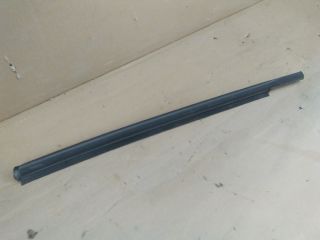 bontott SUZUKI SPLASH Bal hátsó Vízlehúzó Gumicsík