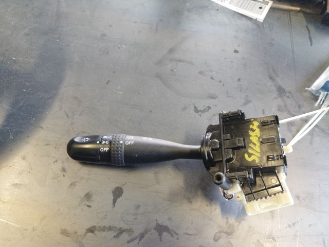 bontott SUZUKI SPLASH Bal Kormánykapcsoló Irányjelző