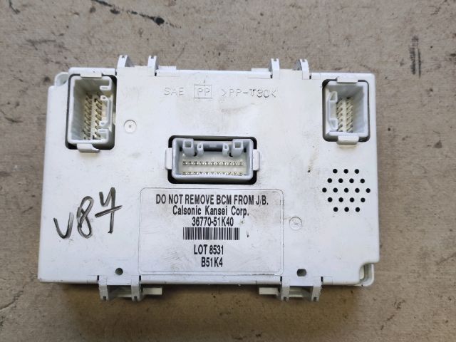 bontott SUZUKI SPLASH Biztosítéktábla Utastér