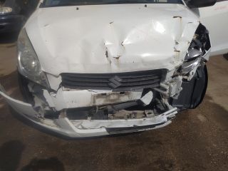 bontott SUZUKI SPLASH Csomagtérajtó Gumikéder