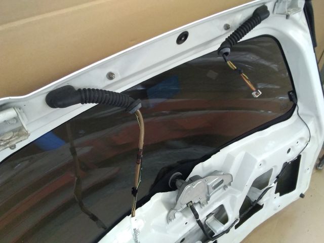 bontott SUZUKI SPLASH Csomagtérajtó Kábelköteg