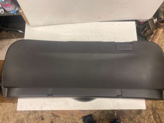 bontott SUZUKI SPLASH Csomagtérajtó Kárpit