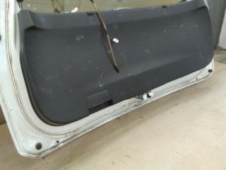 bontott SUZUKI SPLASH Csomagtérajtó (Üres lemez)