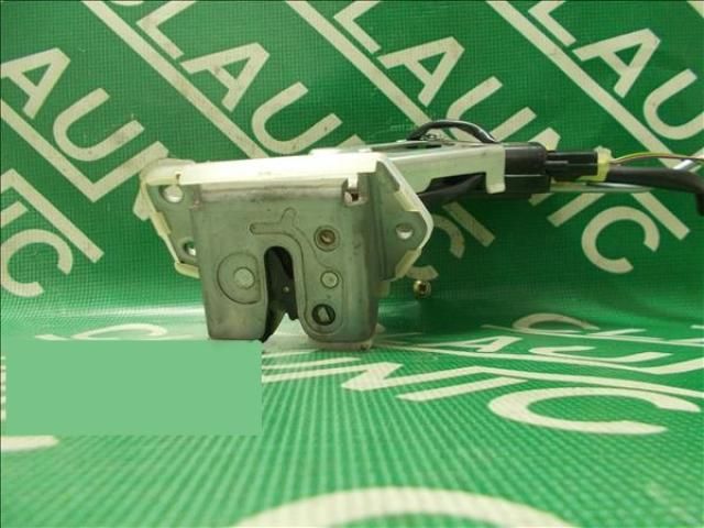 bontott SUZUKI SPLASH Csomagtérajtó Zárszerkezet