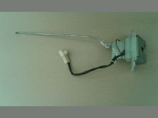 bontott SUZUKI SPLASH Csomagtérajtó Zárszerkezet