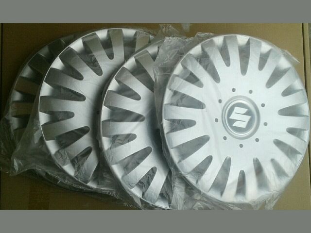 bontott SUZUKI SPLASH Dísztárcsa Szett