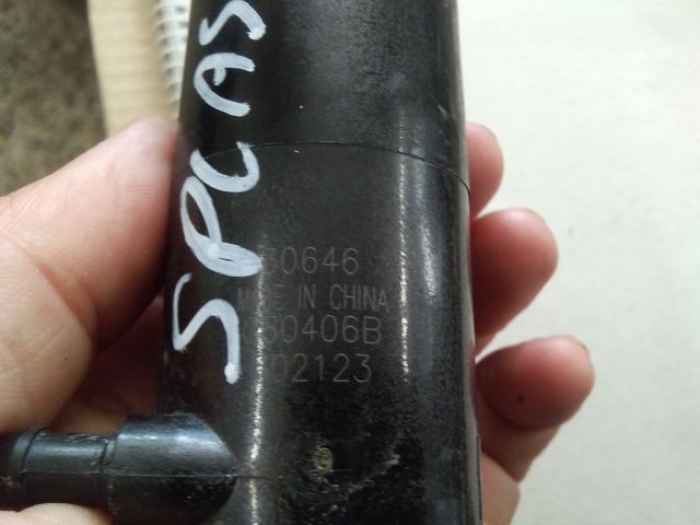 bontott SUZUKI SPLASH Első Ablakmosó Szivattyú