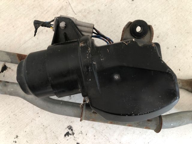 bontott SUZUKI SPLASH Első Ablaktörlő Szerkezet Motorral