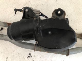 bontott SUZUKI SPLASH Első Ablaktörlő Szerkezet Motorral