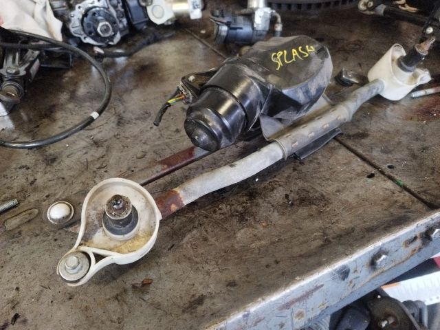 bontott SUZUKI SPLASH Első Ablaktörlő Szerkezet Motorral