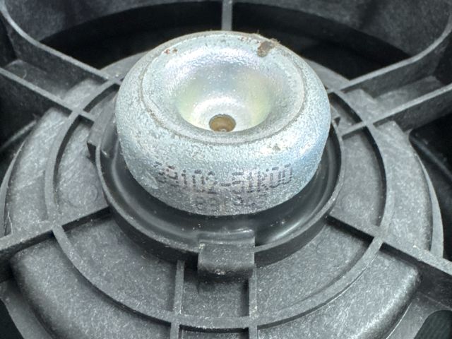 bontott SUZUKI SPLASH Első Hangszóró Pár