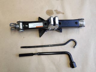 bontott SUZUKI SPLASH Emelő