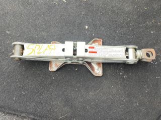 bontott SUZUKI SPLASH Emelő