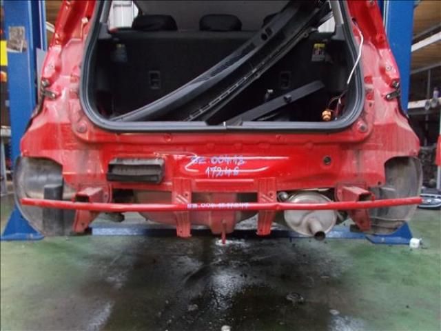 bontott SUZUKI SPLASH Hátfal