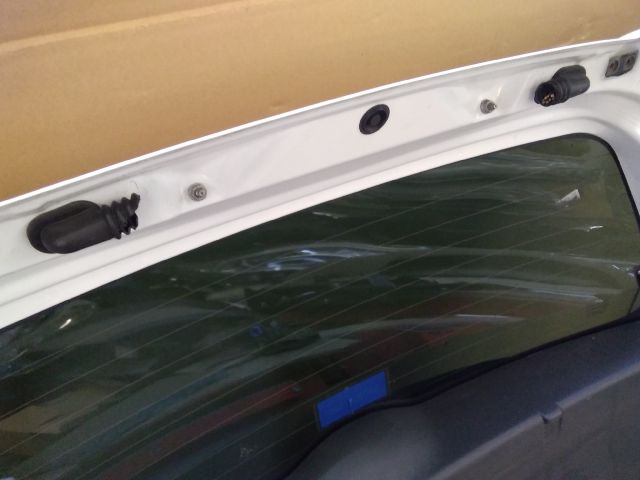 bontott SUZUKI SPLASH Hátsó Ablaktörlő Motor