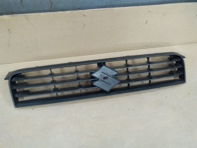 bontott SUZUKI SPLASH Hűtőrács