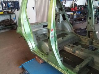 bontott SUZUKI SPLASH Jobb B Oszlop