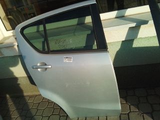 bontott SUZUKI SPLASH Jobb Csomagtérajtó (Részeivel)