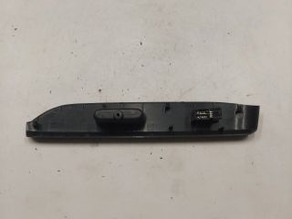 bontott SUZUKI SPLASH Jobb első Ablakemelő Kapcsoló