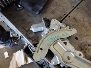 bontott SUZUKI SPLASH Jobb első Ablakemelő Szerkezet (Elektromos)