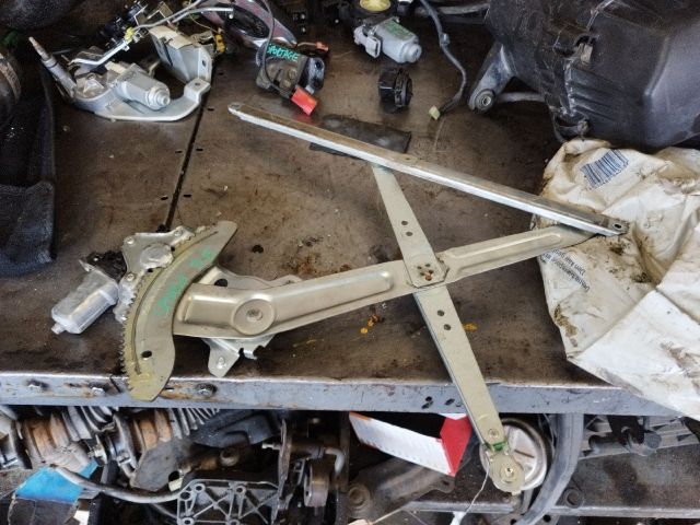 bontott SUZUKI SPLASH Jobb első Ablakemelő Szerkezet (Elektromos)