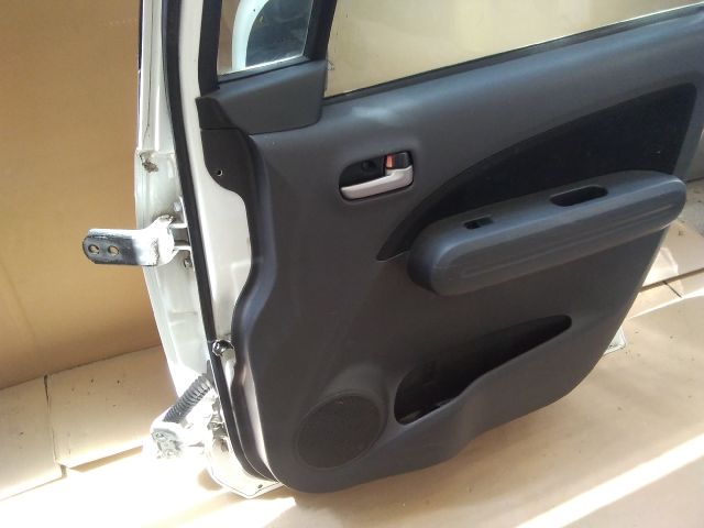 bontott SUZUKI SPLASH Jobb első Ablakvezető Gumi